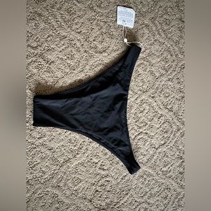 Mondays Swimwear Tamarama Bottom L Black